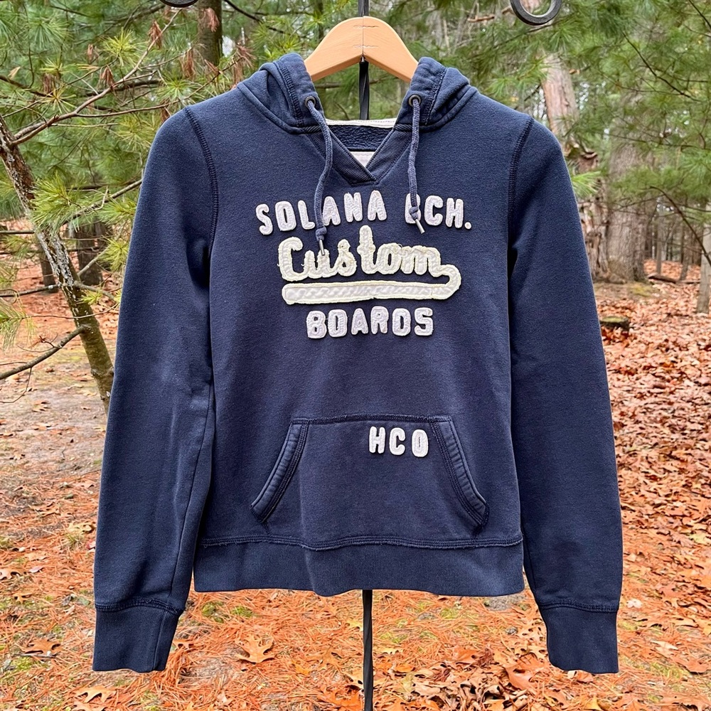 Y2K Hollister Surfer Beach Hoodie Size M Summer Mall Loungewear